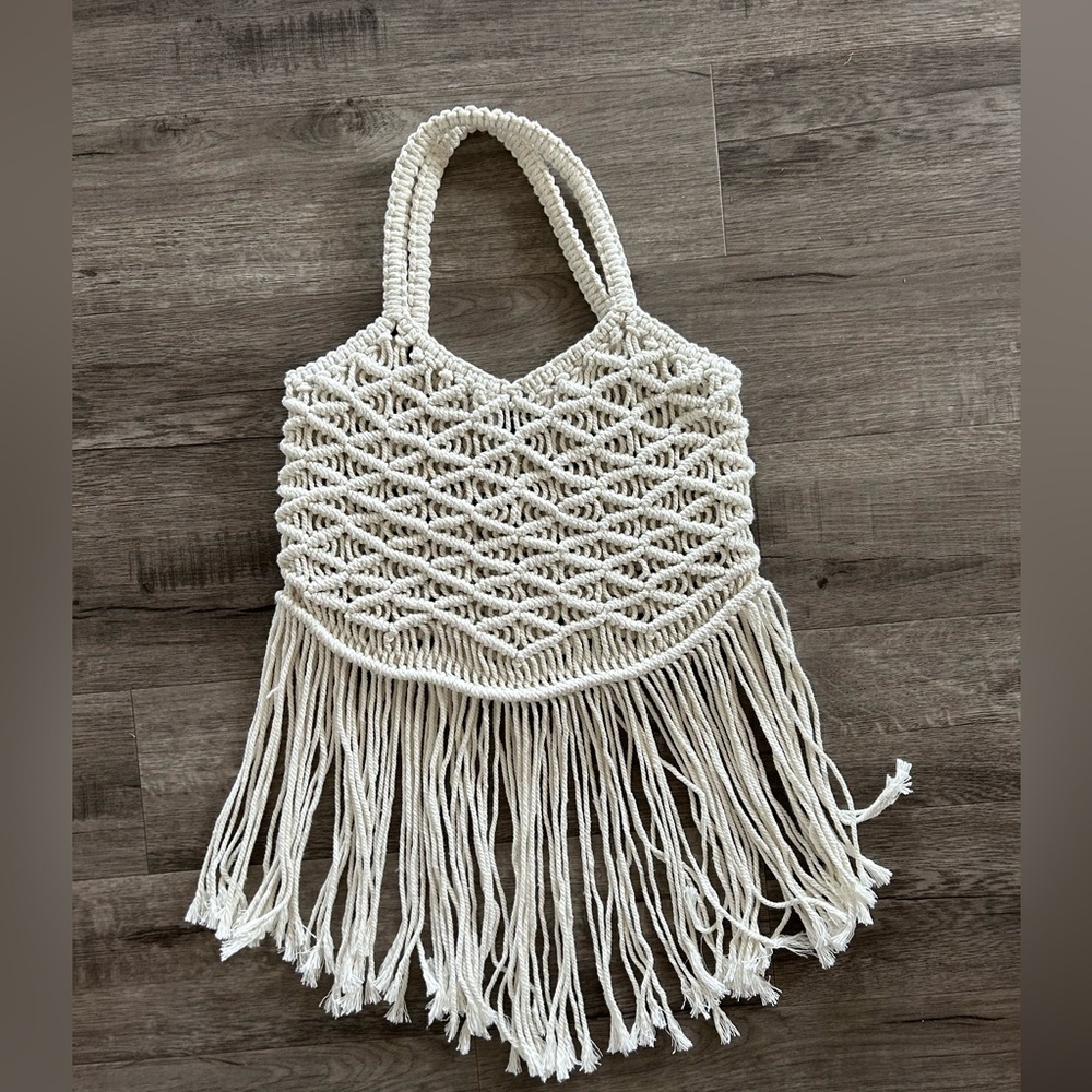 Lusana Resort Bag - Picture 7 of 7